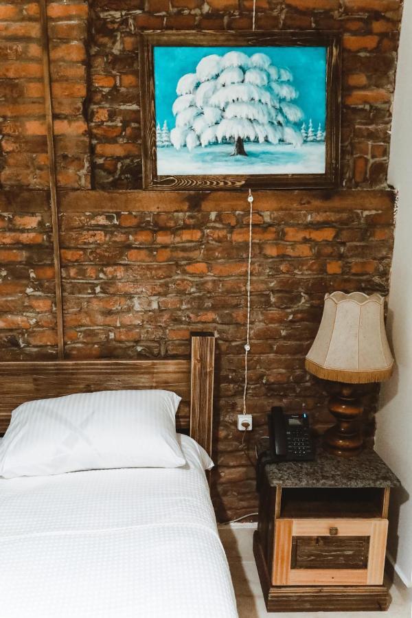 Hotel Verdzi Κουτάισι Εξωτερικό φωτογραφία